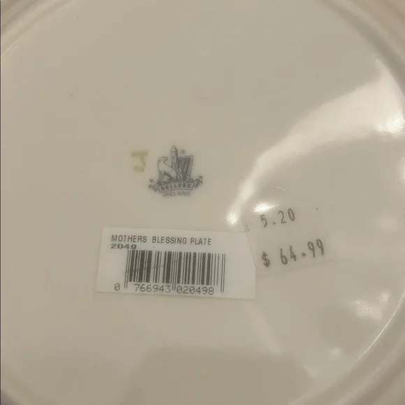 Belleek Shamrock Mother's Day Plate - Picture 3 of 4